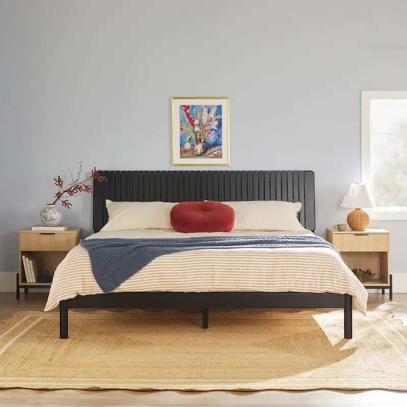 Solid Pine King Platform Bed with Slatted Headboard, Brown / Black, Transitional Style