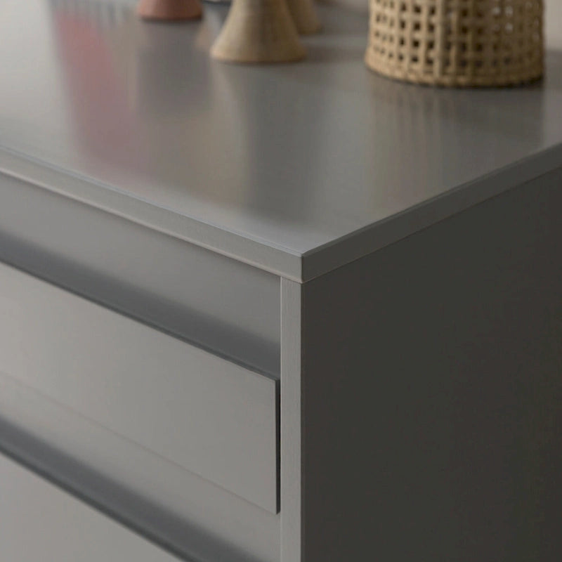 6-Drawer Solid Wood Dresser with Channeled Fronts & Tapered Feet, Onyx / Chalk / Grey / Black / White, Contemporary Style